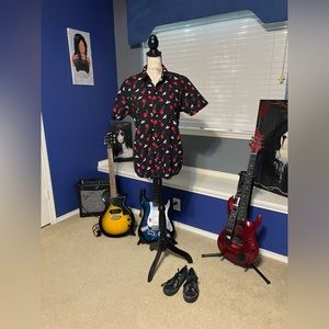 🖤 Hot Topic Woven Shirt ❤️